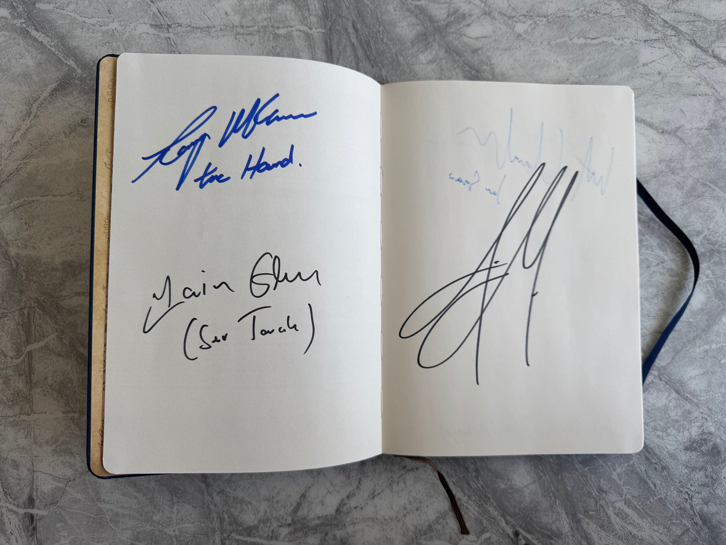 Game Of Thrones Notebook Signed By 102 Cast Members