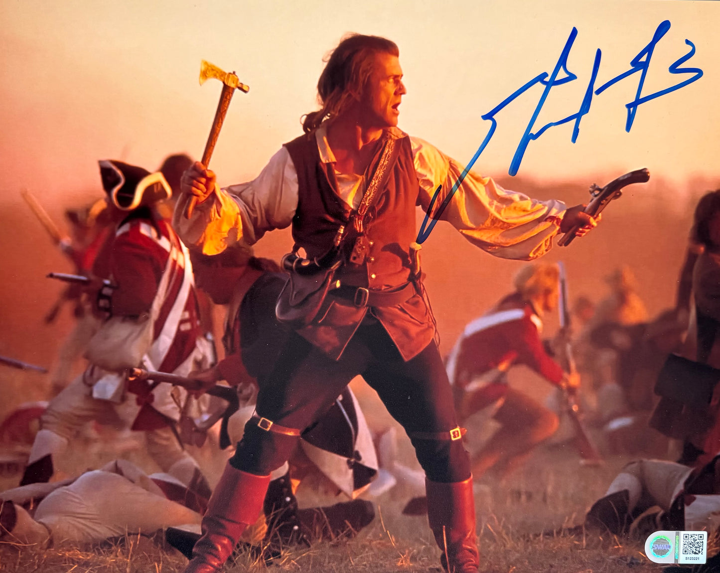 Mel Gibson Signed The Patriot 11x14” Photo - SWAU Authenticated