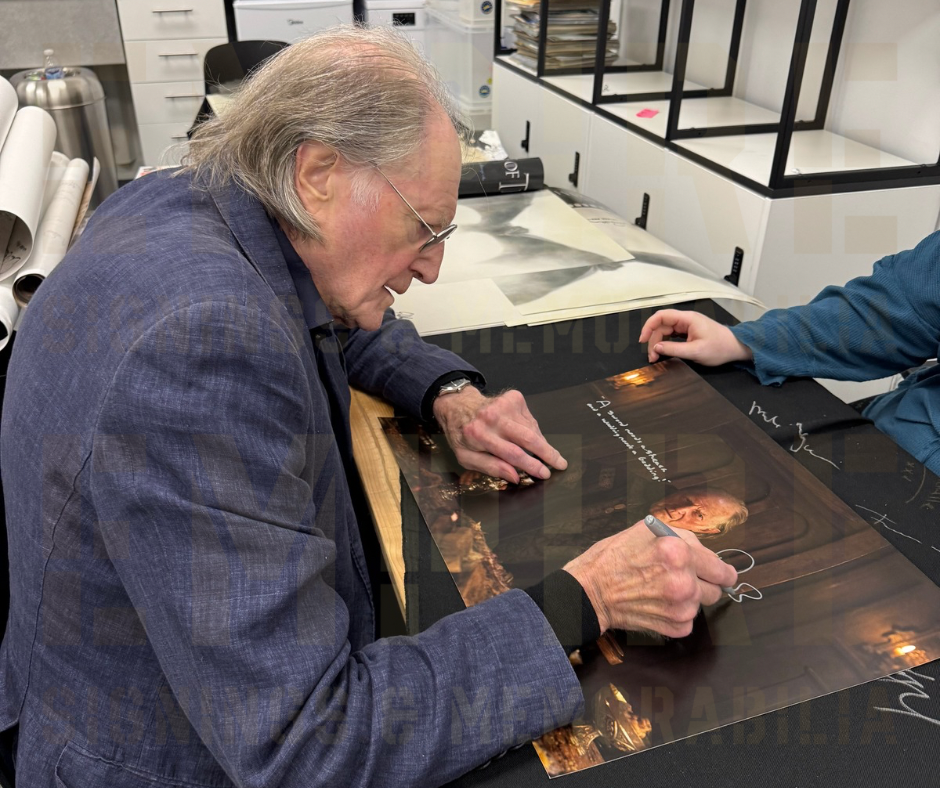 David Bradley Signed Game Of Thrones 16x20” Photo With Quote & Photo Proof!