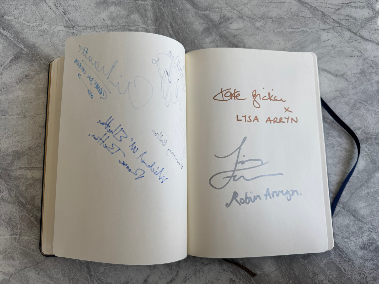 Game Of Thrones Notebook Signed By 102 Cast Members
