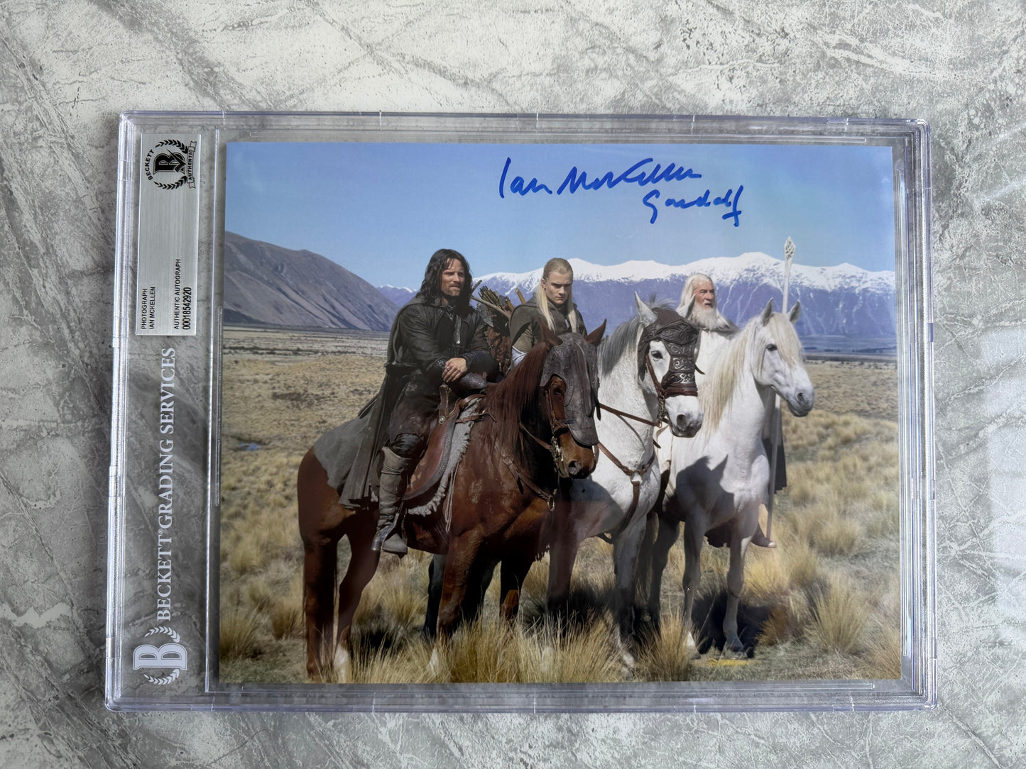Sir Ian Mckellen Signed LOTR 8x10” Photo - Beckett Authenticated & Encapsulated