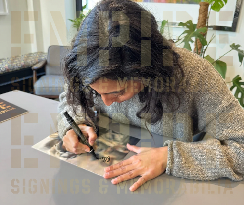 Ellora Torchia Signed House Of The Dragon 8x10” Photo