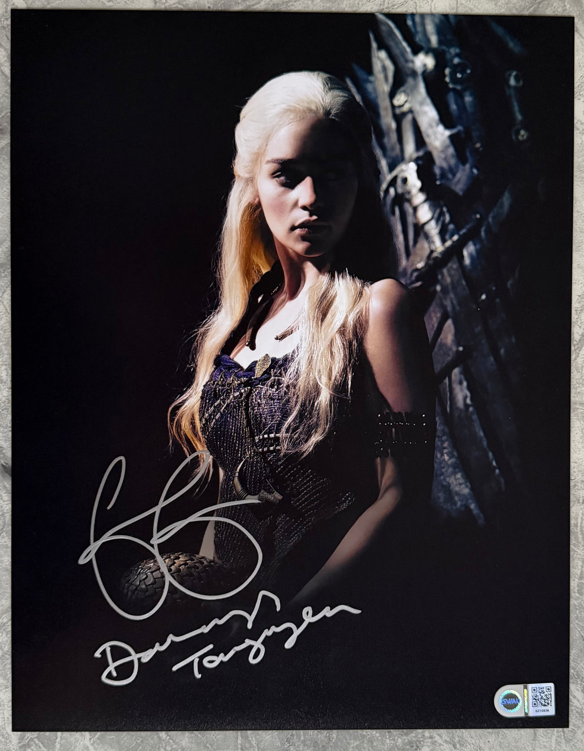 Emilia Clarke Signed Game Of Thrones 11x14” Photo - SWAU Authenticated