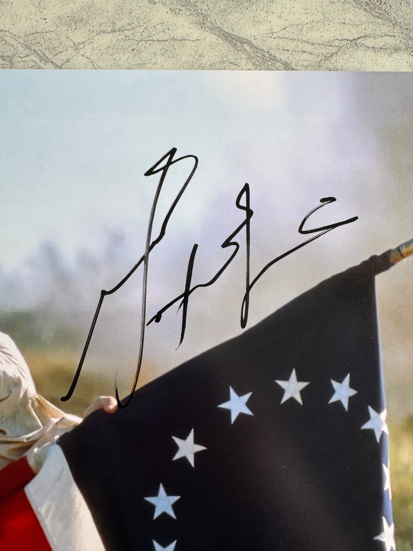 Mel Gibson Signed The Patriot 16x20” Photo - SWAU Authenticated