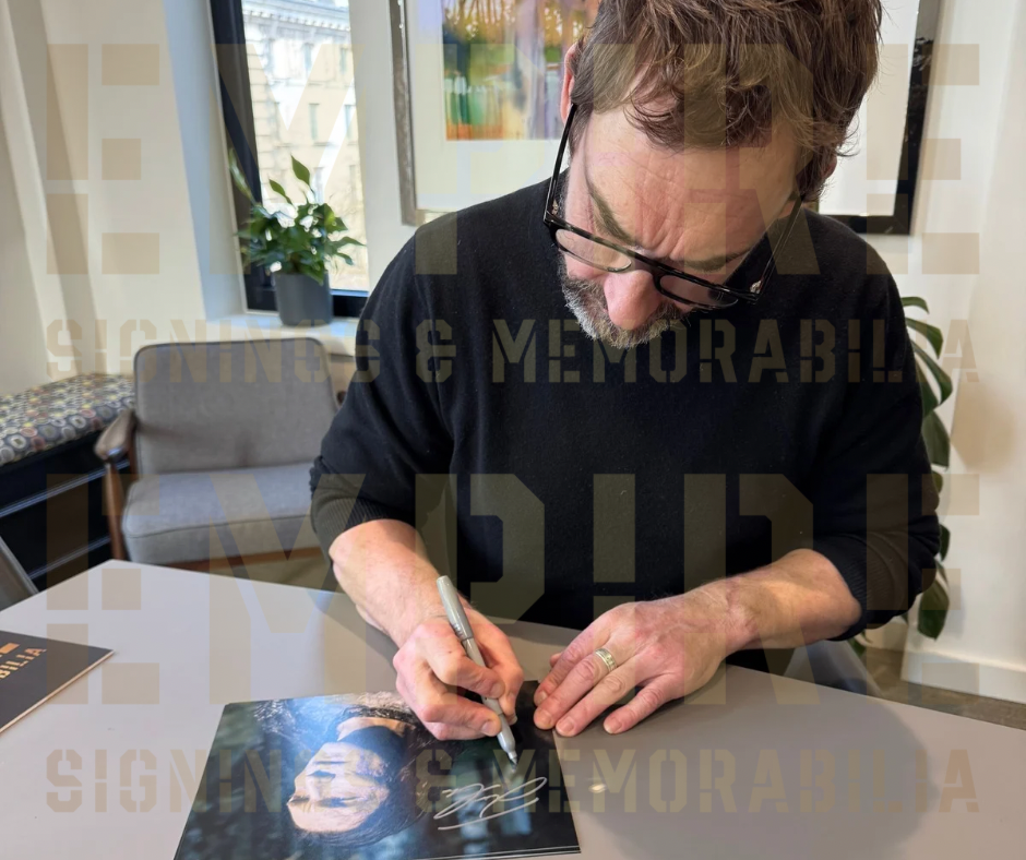 Joseph Mawle Signed Rings Of Power 8x10” Photo - SWAU Authenticated
