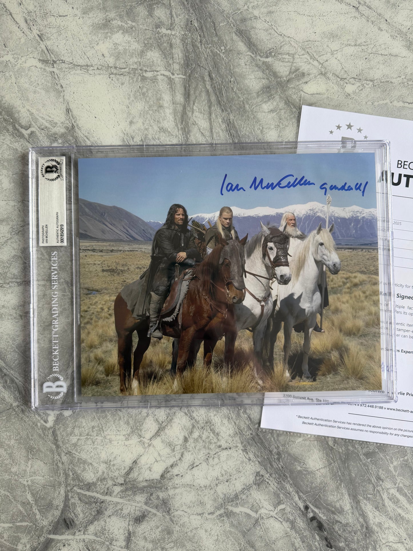 Sir Ian Mckellen Signed LOTR 8x10” Photo - Beckett Authenticated & Encapsulated