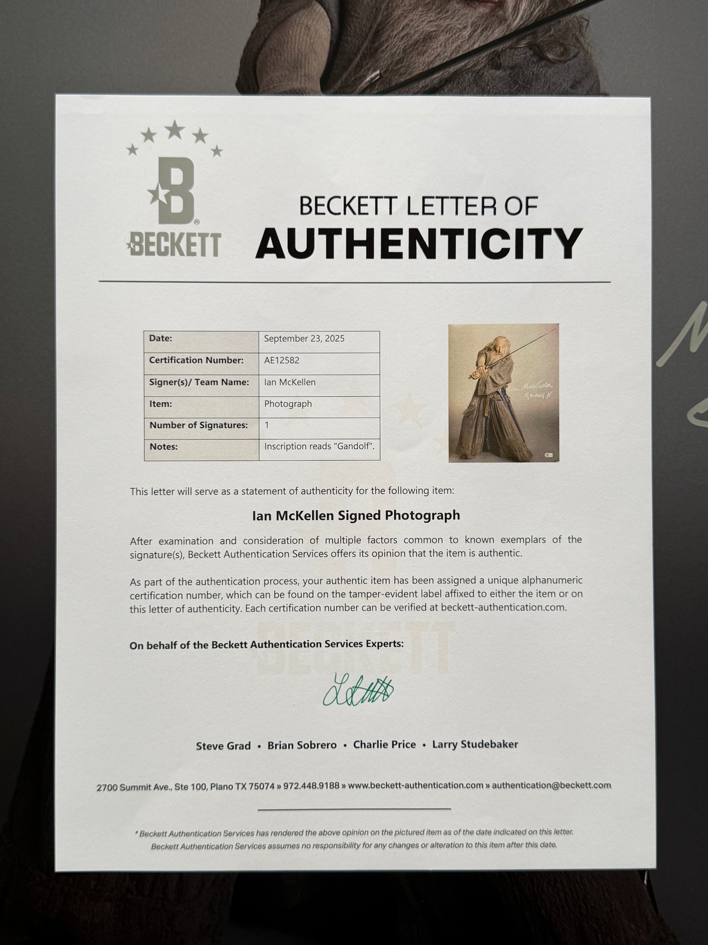 Sir Ian Mckellen Signed LOTR 16x20” Photo With Rare Character Name - Full Beckett Letter Of Authenticity