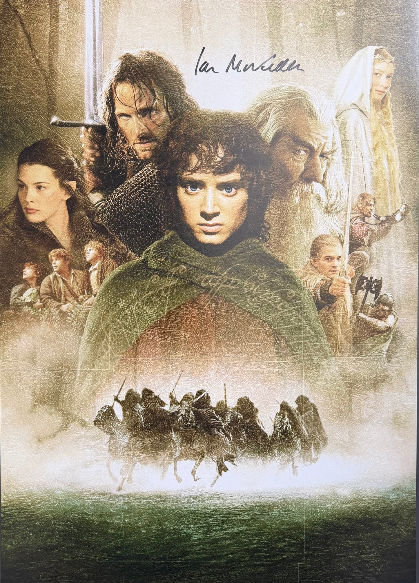 Sir Ian McKellen Signed The Fellowship Of The Ring A2 Poster - Beckett Witnessed Authentication