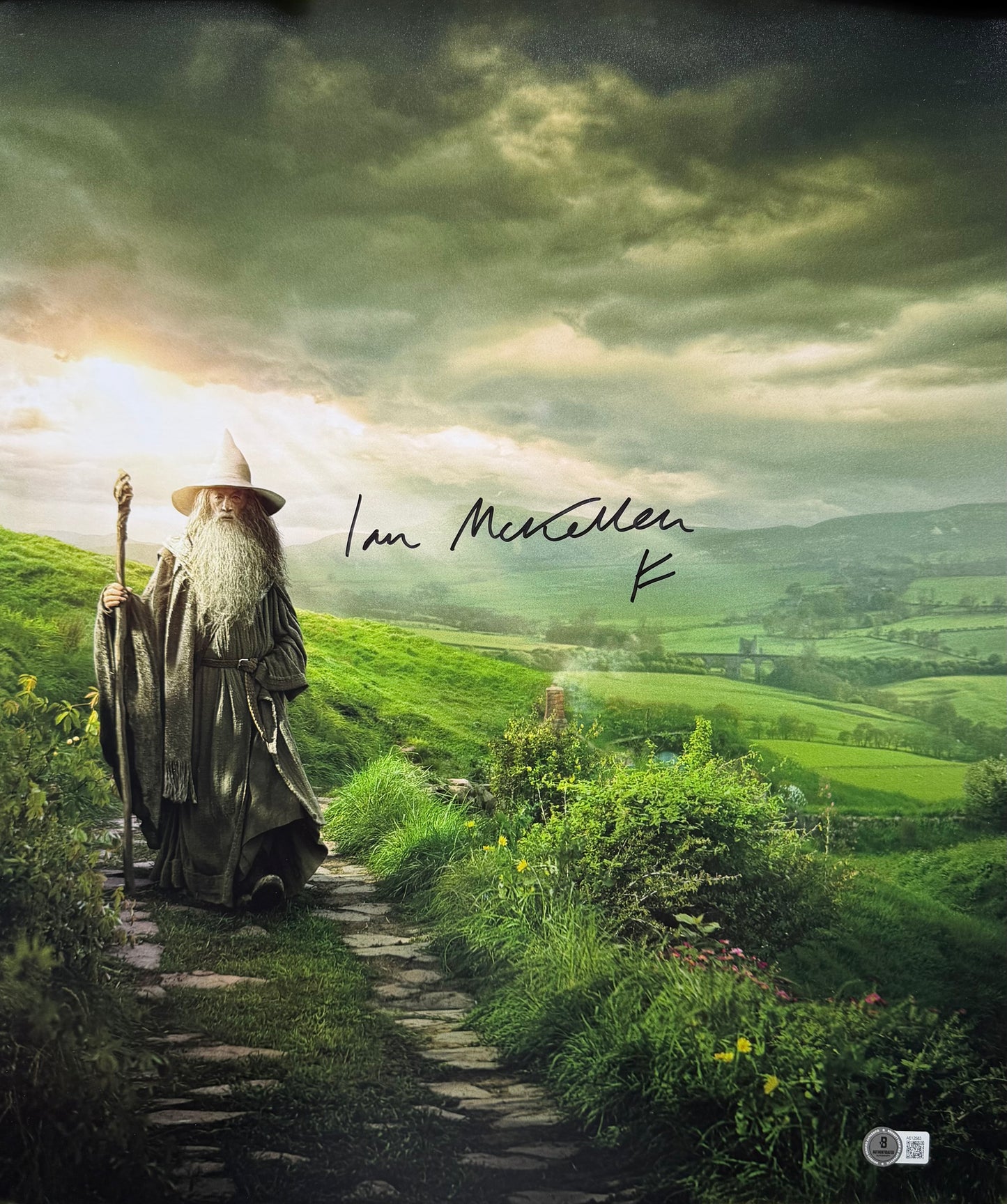 Sir Ian Mckellen Signed The Hobbit 16x20” Photo - Full Beckett Letter Of Authenticity