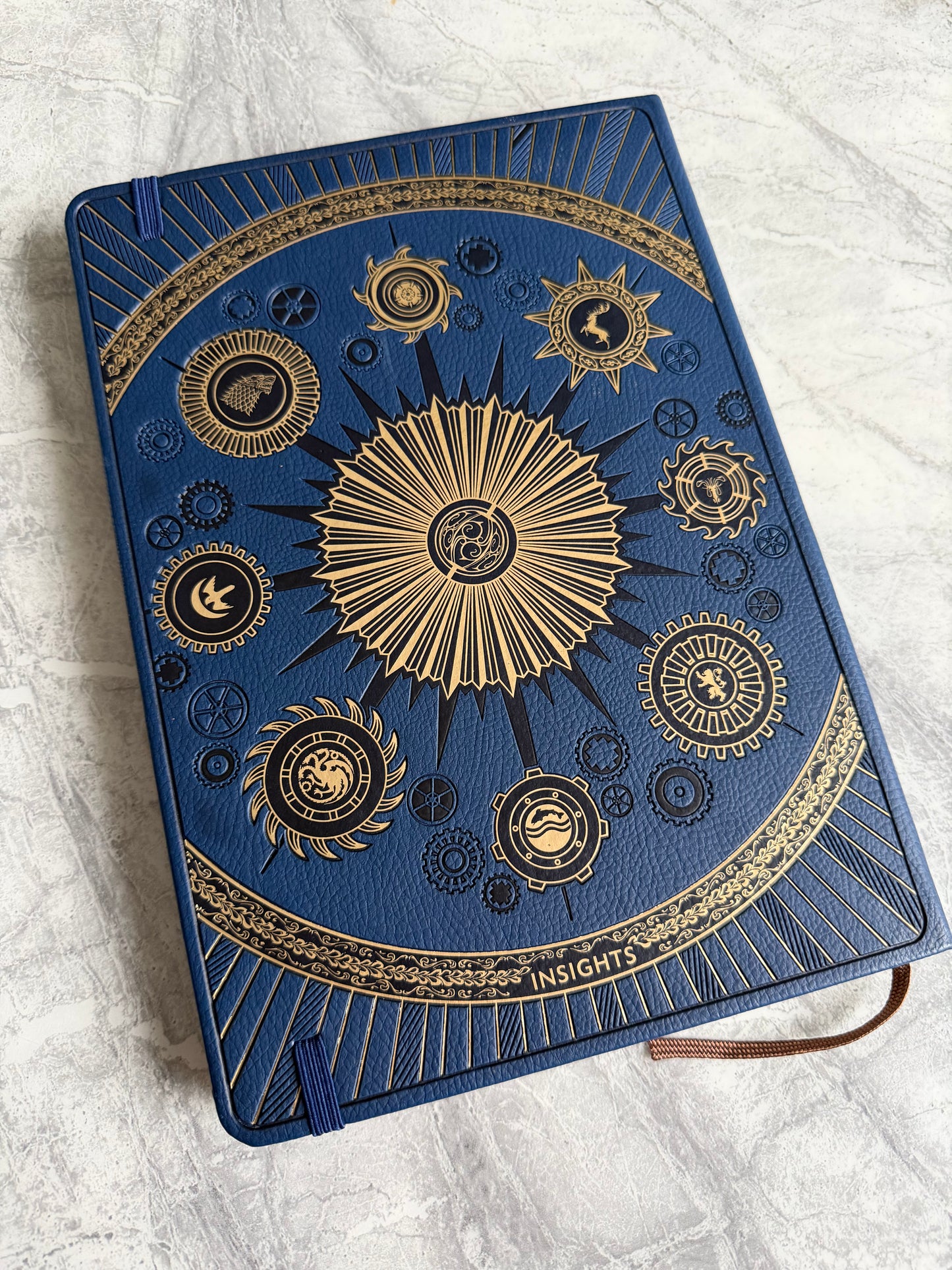 Game Of Thrones Autograph Book Signed By 25 Cast Members