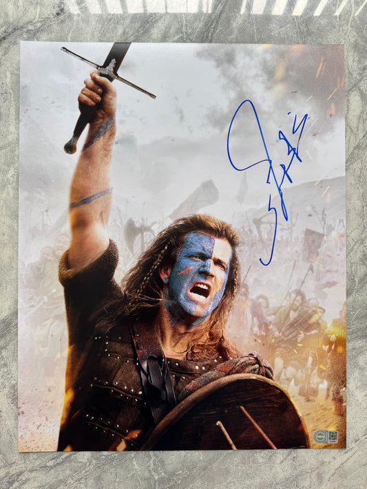 Mel Gibson Signed Braveheart 16x20” Photo - SWAU Authenticated