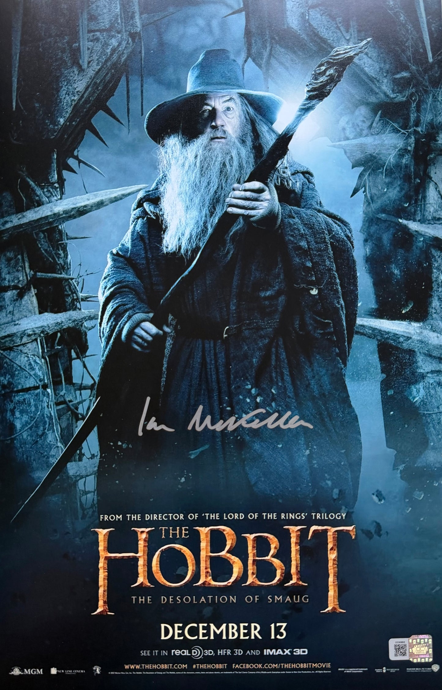 Sir Ian McKellen Signed The Hobbit 11x17” Poster - Beckett Witnessed Authentication