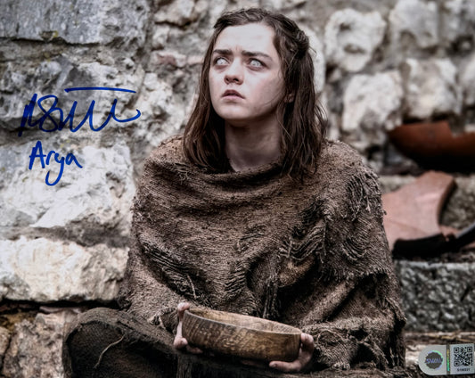 Maisie Williams Signed Game Of Thrones 8x10” Photo - SWAU Witnessed