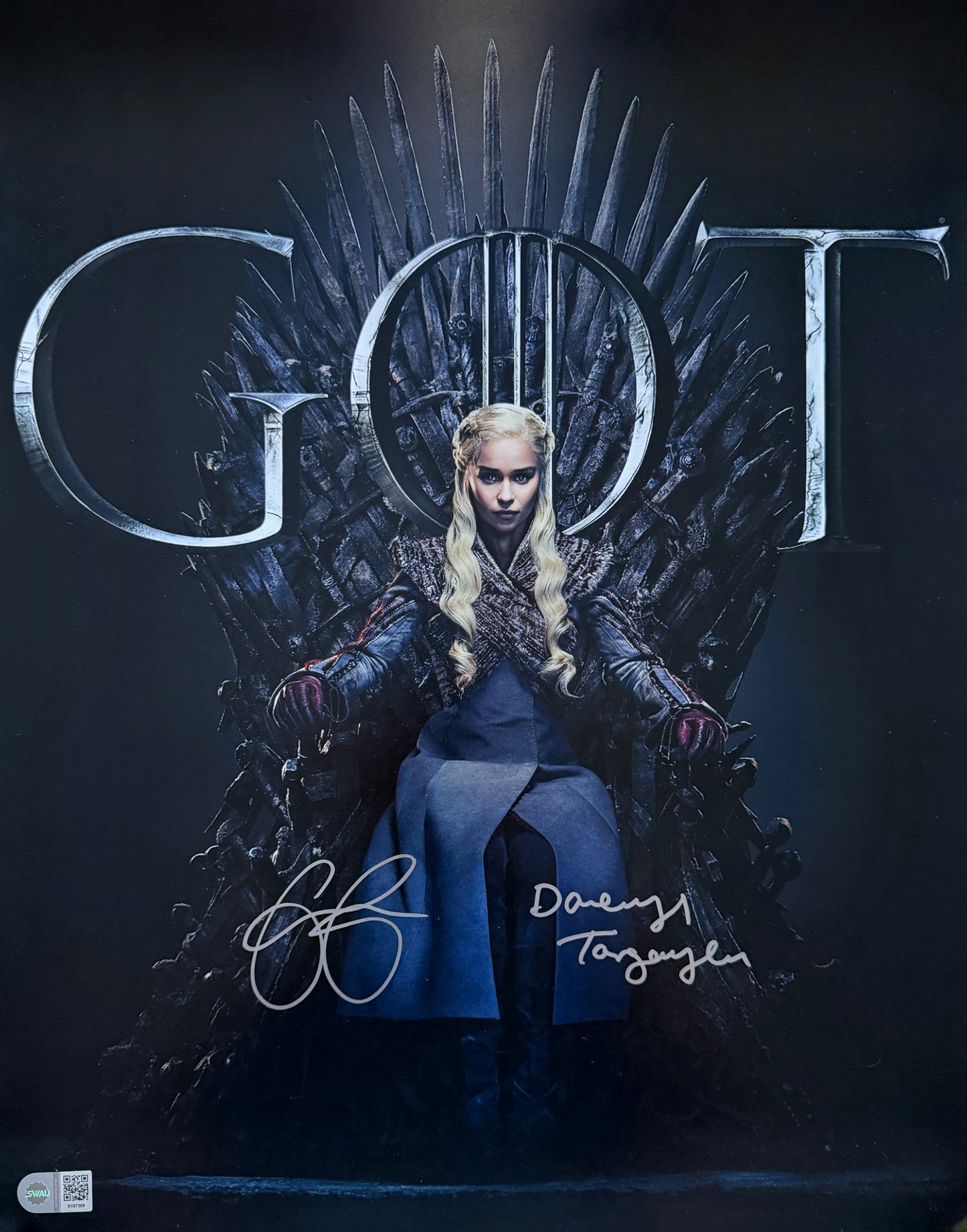 Emilia Clarke Signed Game Of Thrones 16x20” Photo - SWAU Authenticated