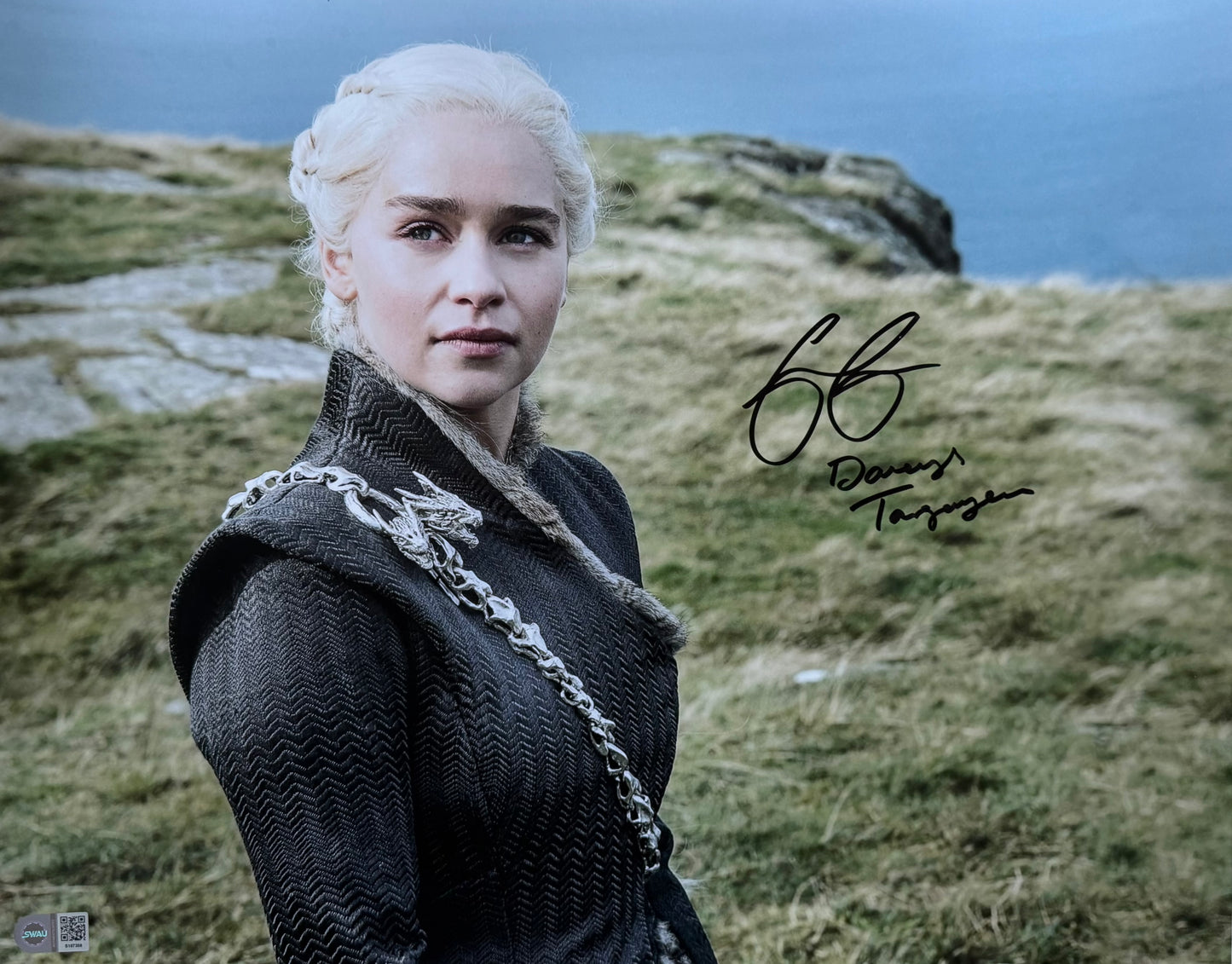 Emilia Clarke Signed Game Of Thrones 16x20” Photo - SWAU Authenticated