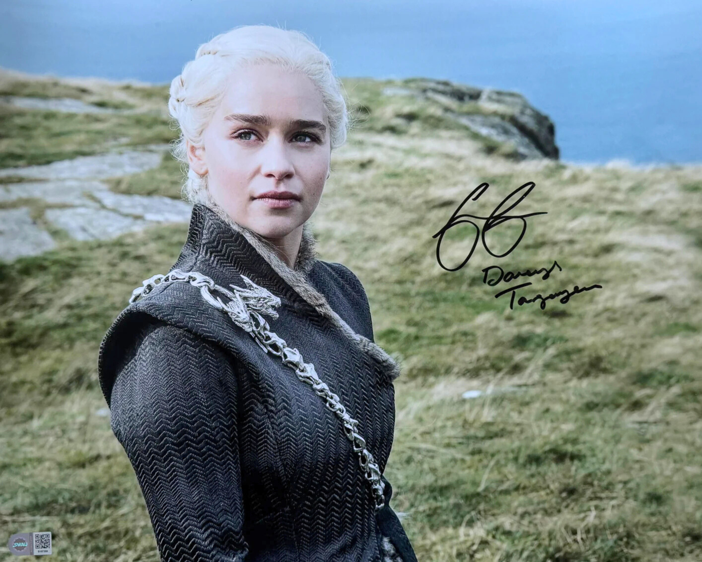 Emilia Clarke Signed Game Of Thrones 16x20” Photo - SWAU Authenticated