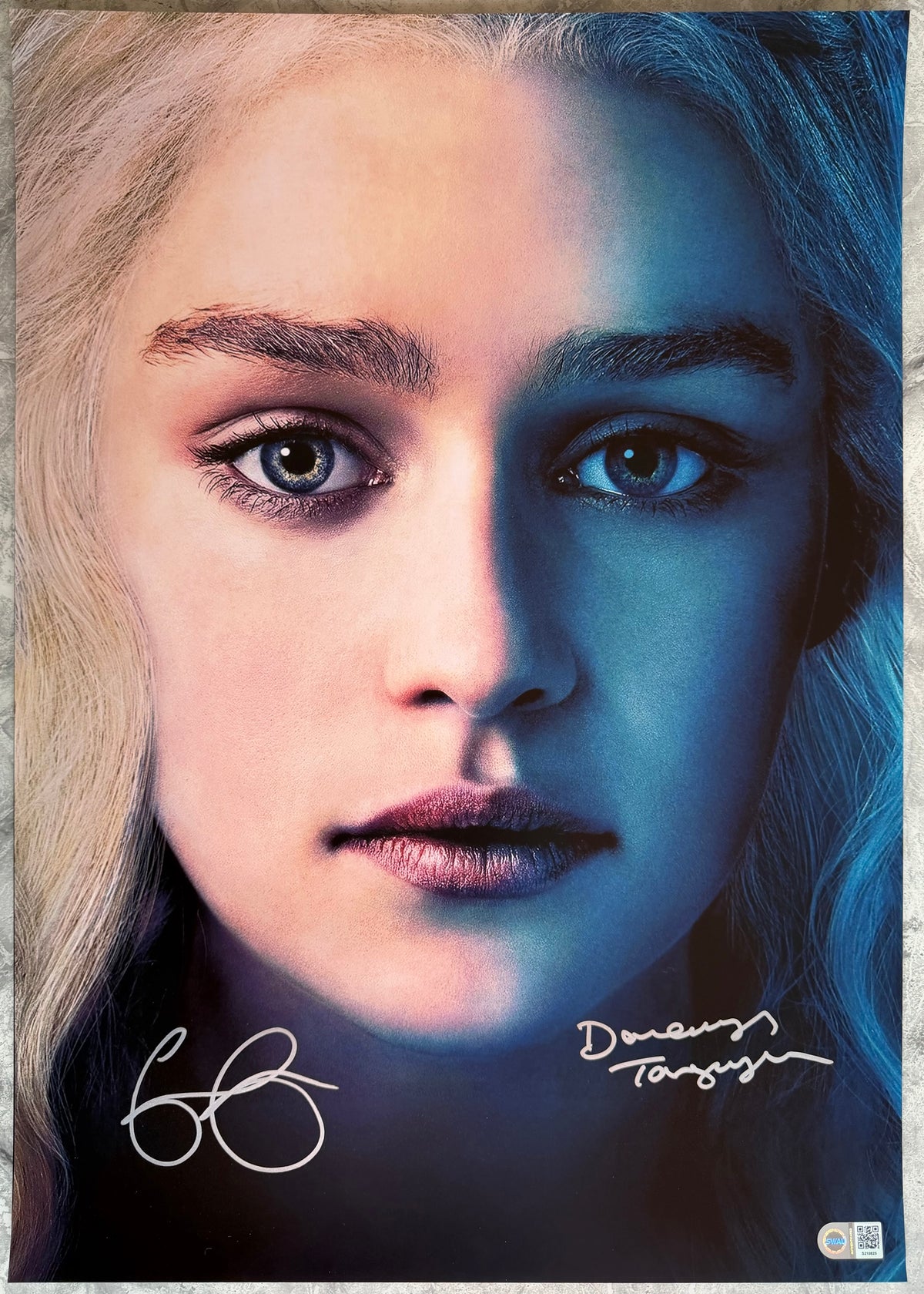 Emilia Clarke Signed Game Of Thrones A2 Poster - SWAU Authenticated