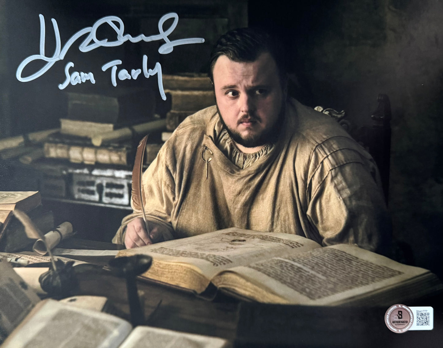 John Bradley Signed Game Of Thrones 8x10” Photo - Beckett Authenticated