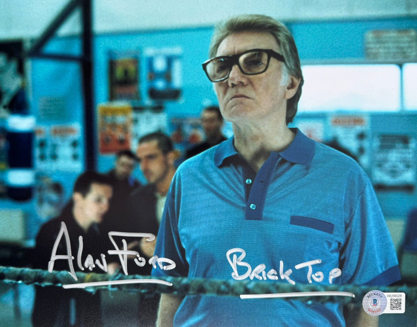 Alan Ford Signed Brick Top Snatch 8” x 10” Photo 4 - Beckett Witnessed